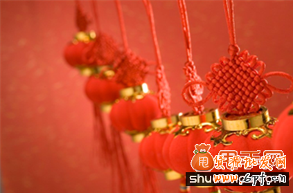 新年伊始網店進貨如何體現貨新與時尚?