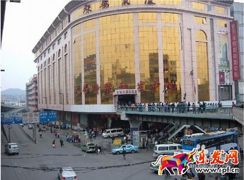 批發(fā)市場(chǎng)怎樣進(jìn)貨