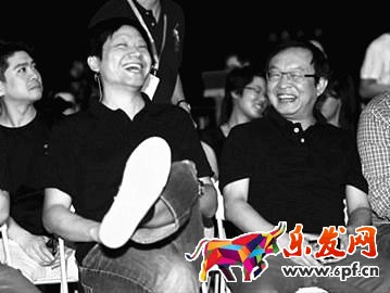 陳年與<a _fcksavedurl='http://www.100ec.cn/zt/man/' target='_blank'>雷軍</a> 陳年與<a _fcksavedurl='http://www.100ec.cn/zt/man/' target='_blank'>雷軍</a>